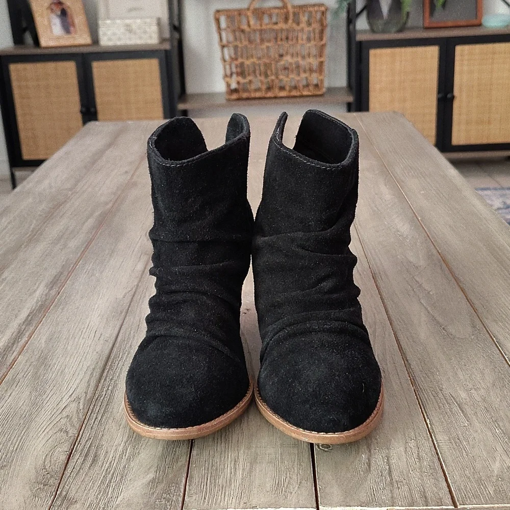 Splendid Black Leather Ankle Booties with Stacked Heel Size 6
